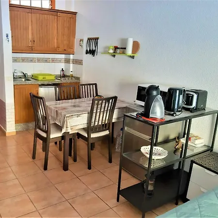 Apartment Comfortable Studio Close To Beach And City Center *